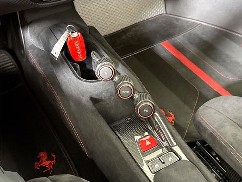 Used 2019 Ferrari 488 Pista Coupe image 22