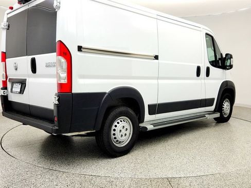 Used 2025 RAM ProMaster 2500 w/ U-Haul Equipment Group FWD image 5