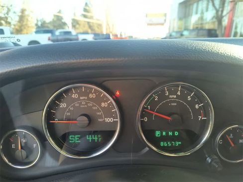 Used 2018 Jeep Wrangler Unlimited Sport S image 15