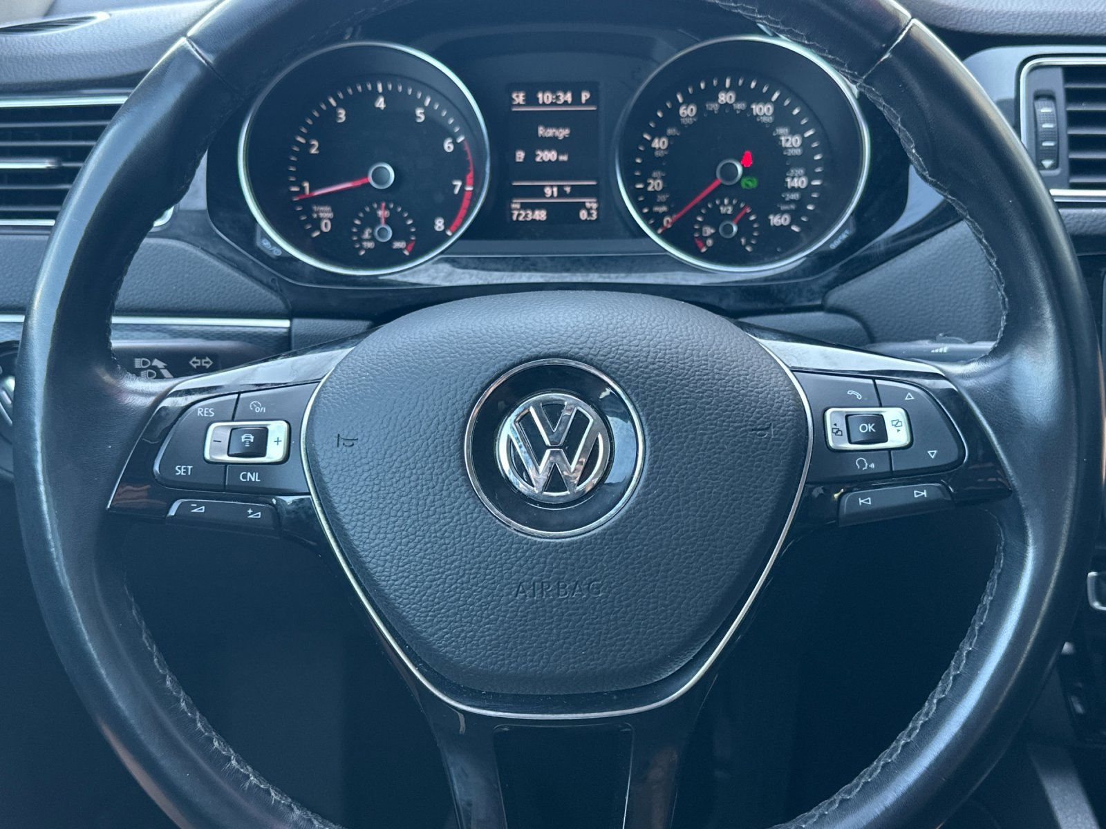 Used 2017 Volkswagen Jetta SEL FWD image 22