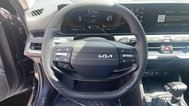 New 2026 Kia K4 EX FWD image 16