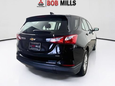 Used 2020 Chevrolet Equinox LS AWD/4WD image 7