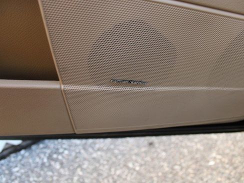 Used 2013 Mercedes-Benz S 550 4MATIC image 26