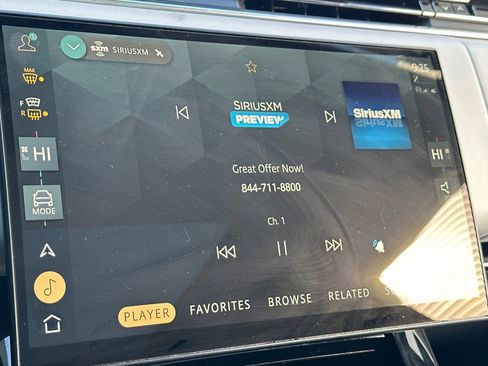 Used 2024 Land Rover Range Rover Sport SE image 20