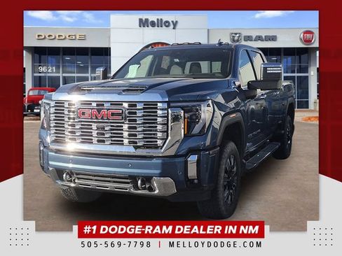 Used 2024 GMC Sierra 2500 Denali w/ Denali Reserve Package AWD/4WD image 1