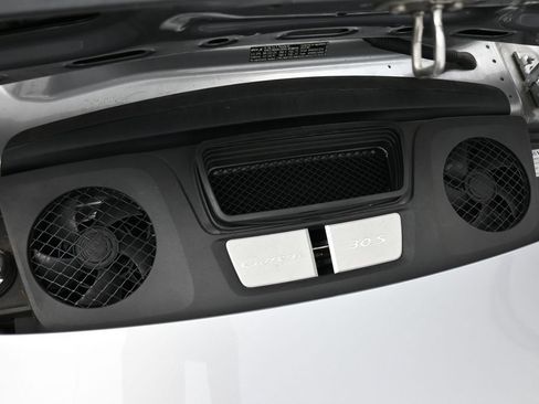 Certified 2019 Porsche 911 Carrera 4S AWD/4WD image 28