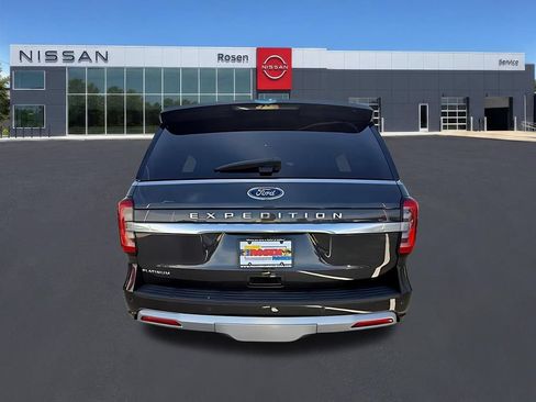 Used 2024 Ford Expedition Platinum AWD/4WD image 34