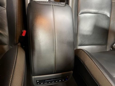 Certified 2023 Nissan Pathfinder SL w/ SL Premium Package AWD/4WD image 17