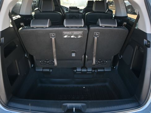 Used 2024 Honda Odyssey Elite image 16