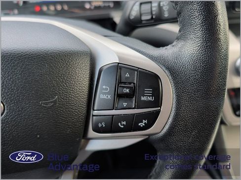 Used 2023 Ford Explorer XLT w/ Equipment Group 202A RWD image 11