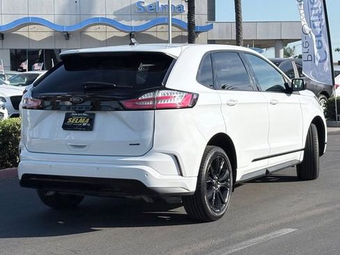 Used 2023 Ford Edge SE w/ Black Appearance Package AWD/4WD image 5