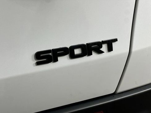 Certified 2023 Honda HR-V Sport image 2
