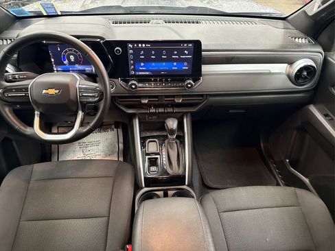 Used 2023 Chevrolet Colorado LT w/ LT Convenience Package image 21