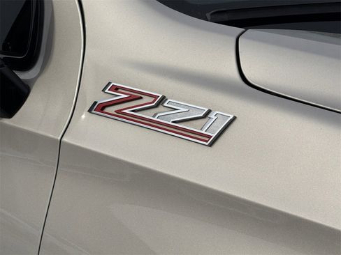 Used 2023 Chevrolet Tahoe Z71 w/ Luxury Package image 7