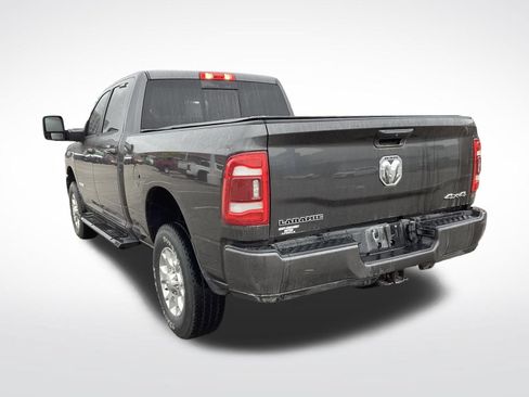 Used 2024 RAM 2500 Laramie AWD/4WD image 4