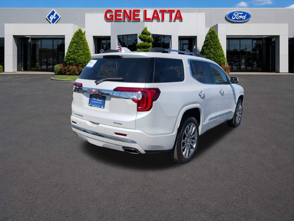 Used 2023 GMC Acadia Denali w/ Denali Ultimate Package AWD/4WD image 7