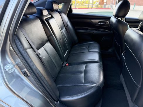 Used 2015 Nissan Altima 2.5 SL w/ Technology Package image 13