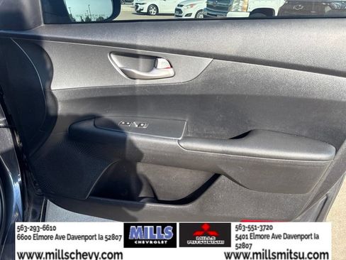 Used 2020 Kia Forte LXS FWD image 20