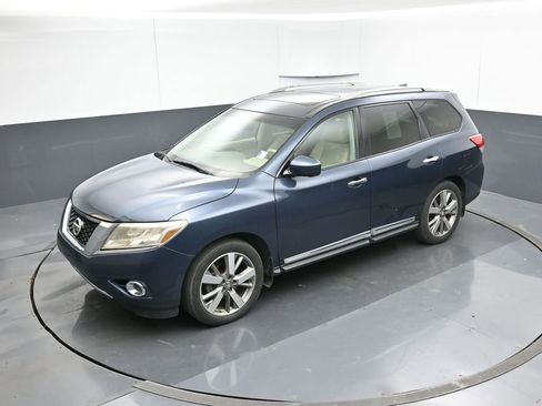 Used 2014 Nissan Pathfinder Platinum w/ Platinum Premium Package image 46