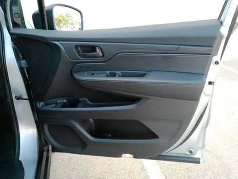 Used 2025 Honda Odyssey EX-L image 25