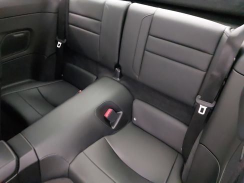 Certified 2021 Porsche 911 Carrera image 12