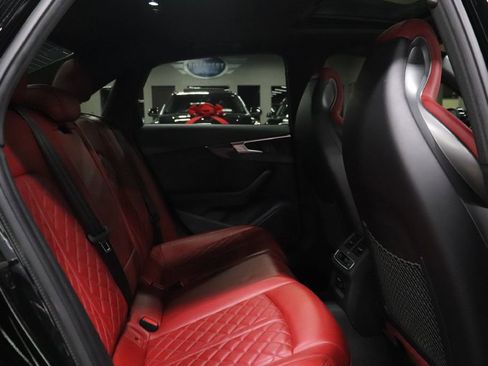 Used 2019 Audi S4 Prestige w/ Prestige Package image 20