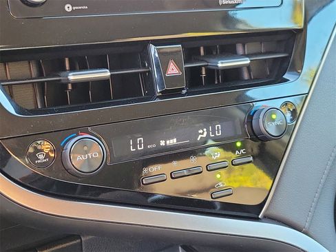 Used 2023 Toyota Camry LE image 26