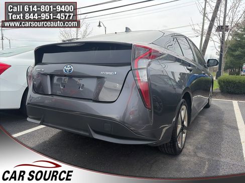 Used 2016 Toyota Prius Three Touring image 5