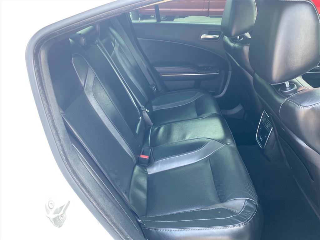 Used 2020 Dodge Charger SXT w/ Leather Interior Group RWD image 24