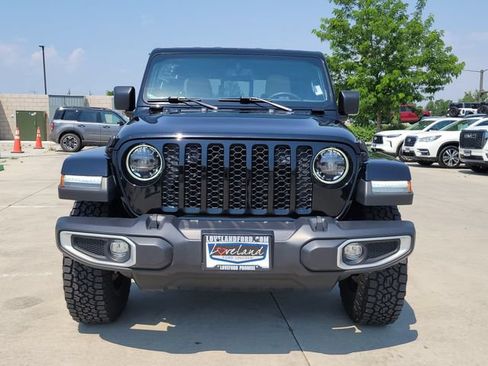 Used 2023 Jeep Gladiator Sport AWD/4WD image 5