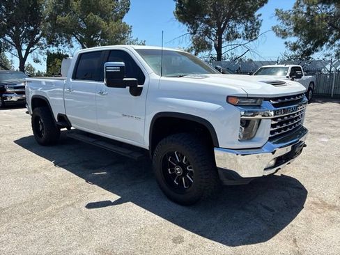Used 2020 Chevrolet Silverado 2500 LTZ w/ LTZ Plus Package AWD/4WD image 2
