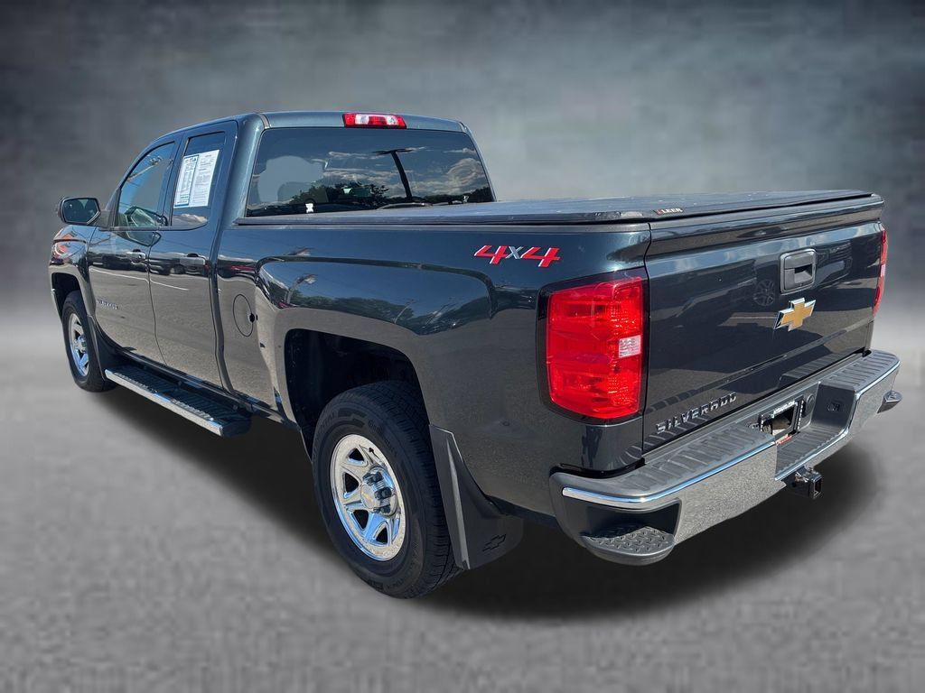 Used 2018 Chevrolet Silverado 1500 LS w/ Trailering Package AWD/4WD image 8