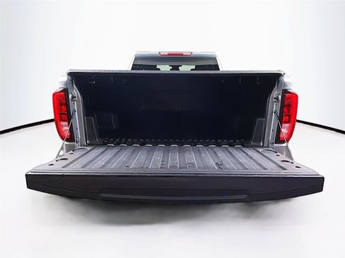 Used 2023 GMC Sierra 1500 SLE AWD/4WD image 14