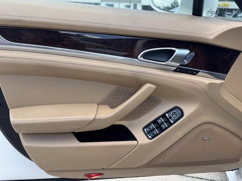 Used 2012 Porsche Panamera 4 image 13