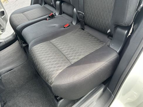 Used 2019 Nissan Rogue S w/ Special Edition Package AWD/4WD image 30