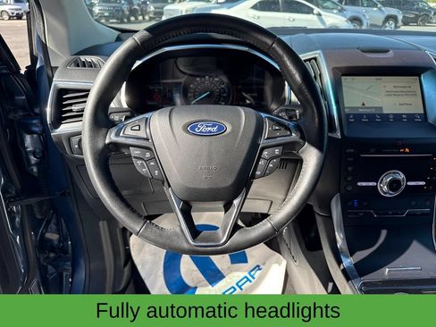 Used 2019 Ford Edge Titanium w/ Equipment Group 301A AWD/4WD image 16
