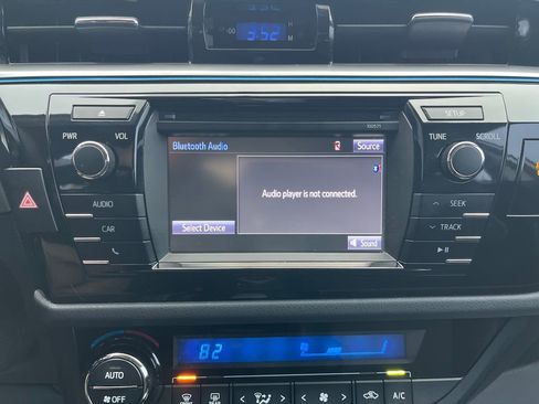 Certified 2016 Toyota Corolla S image 18