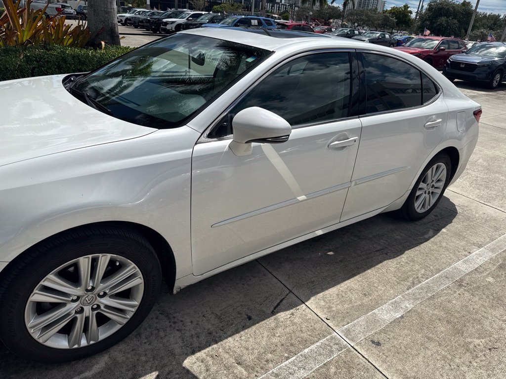 Used 2014 Lexus ES 350 FWD image 3