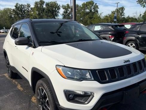 Used 2020 Jeep Compass Trailhawk AWD/4WD image 1