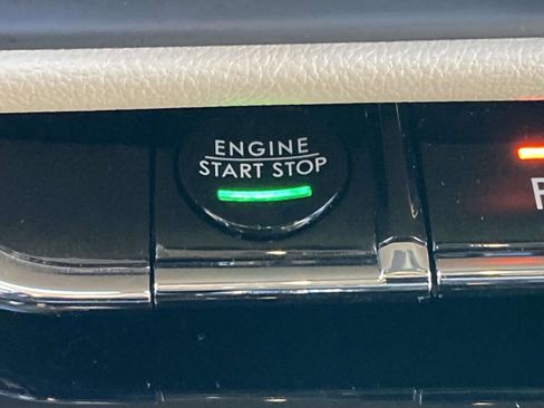 New 2026 Lincoln Corsair Premiere image 26