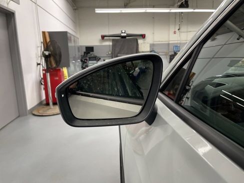 New 2026 Volkswagen Tiguan SE image 8