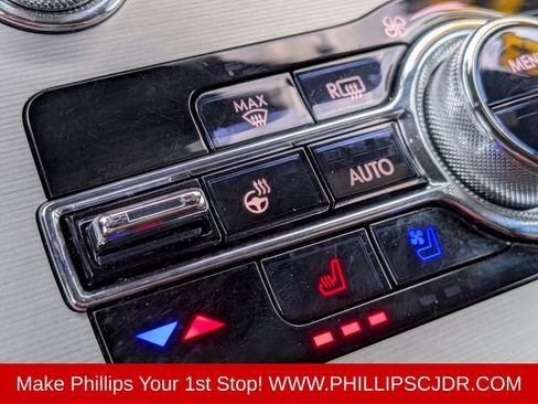 Used 2023 Lincoln Aviator Reserve w/ Equipment Group 201A RWD image 23