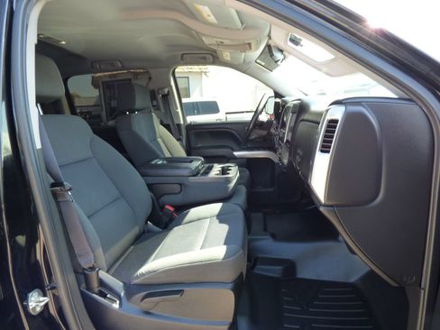 Used 2017 Chevrolet Silverado 1500 LT AWD/4WD image 15