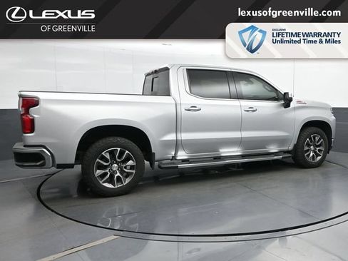 Used 2021 Chevrolet Silverado 1500 LTZ w/ Technology Package AWD/4WD image 8