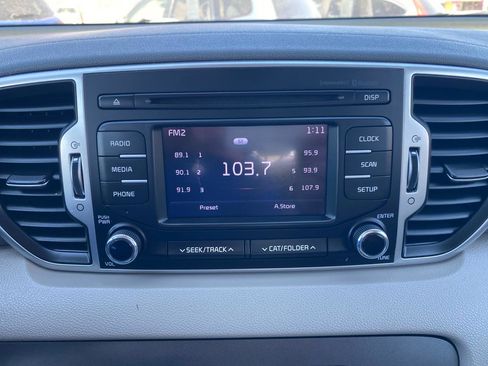 Used 2019 Kia Sportage LX image 20