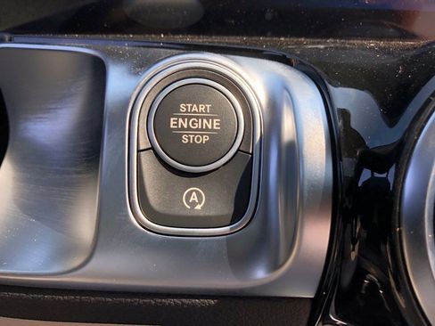 New 2026 Mercedes-Benz GLB 250 4MATIC image 23