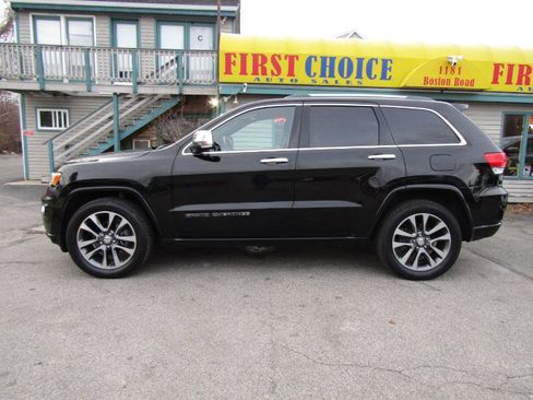 Used 2018 Jeep Grand Cherokee Overland image 29