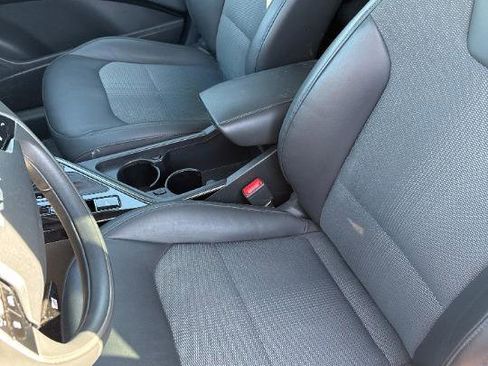Used 2023 Kia Niro EX Touring FWD image 5