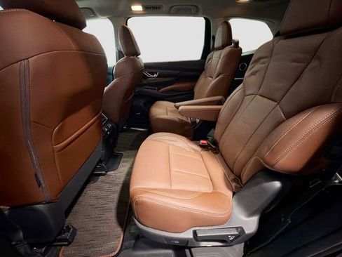 Used 2024 Subaru Ascent Touring image 21
