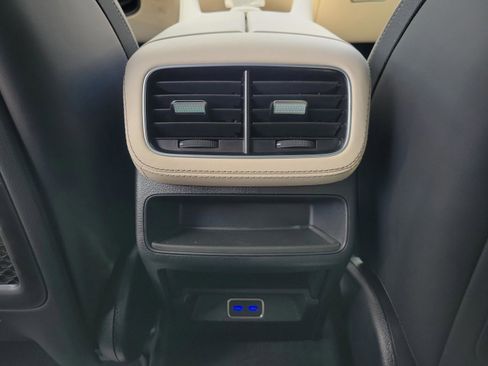 New 2026 Mercedes-Benz GLE 63 AMG S image 11